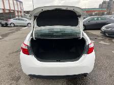 2015 Toyota Corolla LE - Photo 17