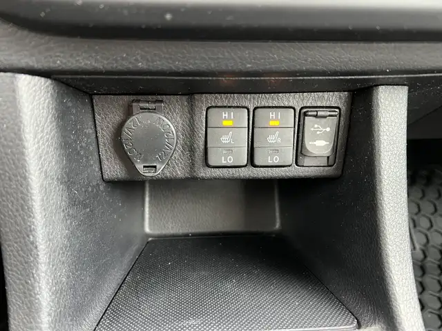 2015 Toyota Corolla LE - Photo 29