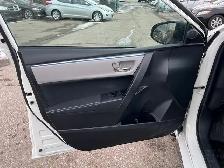 2015 Toyota Corolla LE - Photo 33