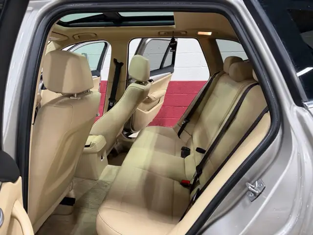 2014 BMW X1 xDrive28i - BLUETOOTH - PANORAMIC ROOF - HEATED SEAT - Photo 10