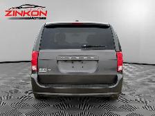 2017 Dodge Grand Caravan SXT | CLEAN CARFAX | BACK-UP CAM | BIG - Photo 4