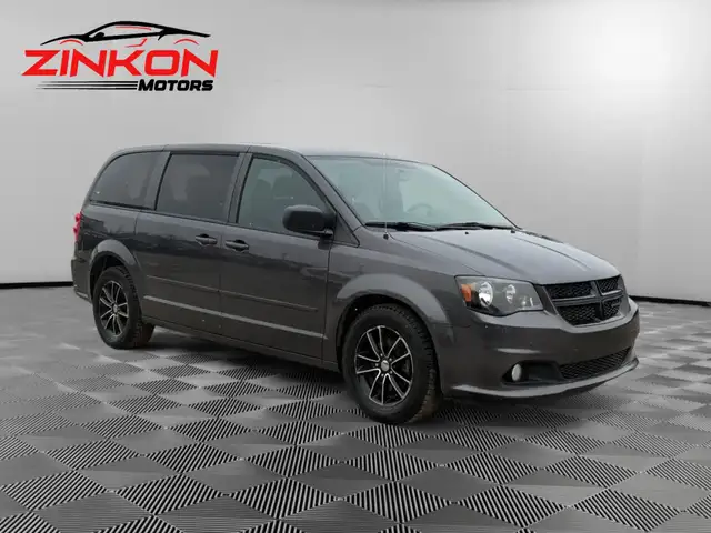 2017 Dodge Grand Caravan SXT | CLEAN CARFAX | BACK-UP CAM | BIG - Photo 7
