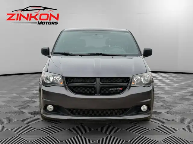2017 Dodge Grand Caravan SXT | CLEAN CARFAX | BACK-UP CAM | BIG - Photo 8