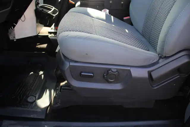 2015 Ford F-350 Super Duty XLT DRW UTILITY BOX INVERTER LADDER R - Photo 18