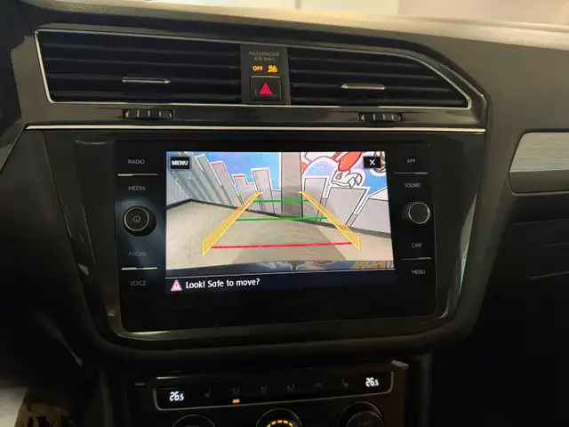 2018 Volkswagen Tiguan Comfortline 4MOTION Ltd Avail - Photo 12
