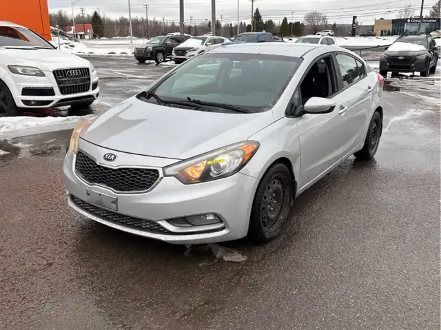 2015 KIA FORTE  LX  NO ACCIDENTS LX - Photo 2