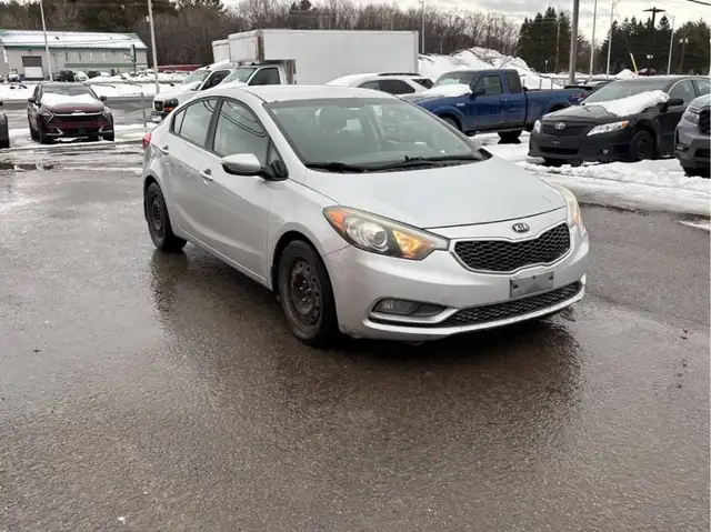 2015 KIA FORTE  LX  NO ACCIDENTS LX - Photo 4