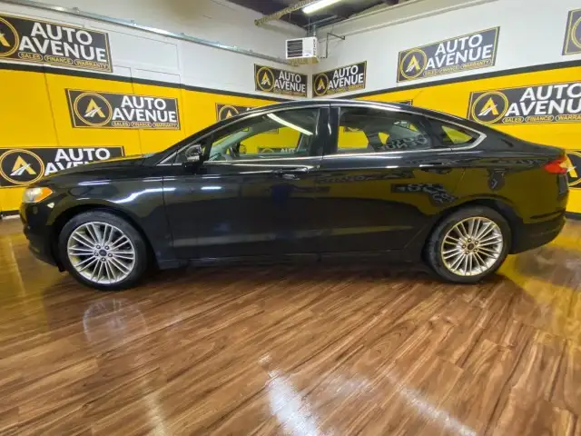 2014 Ford Fusion SE - SUNROOF, HEATED STEERING WHEEL, HEATED SEA - Photo 2