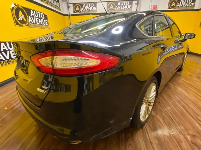 2014 Ford Fusion SE - SUNROOF, HEATED STEERING WHEEL, HEATED SEA - Photo 5