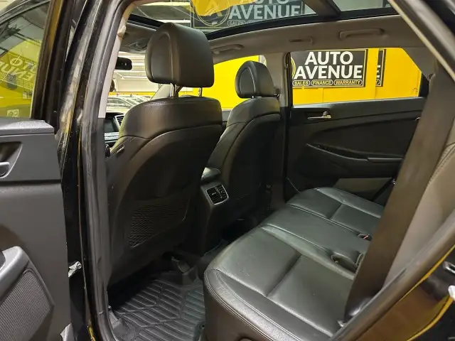 2017 Hyundai Tucson Ultimate - PANORAMA! NAVI! LEATHER! - Photo 11