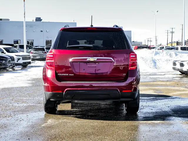 2017 Chevrolet Equinox LT AWD 2.4L - Photo 12