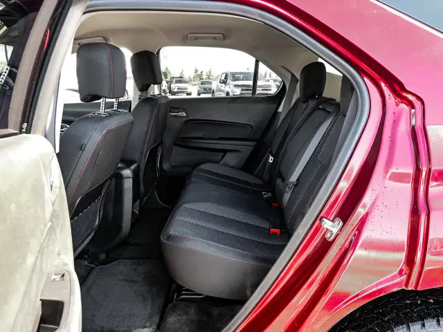 2017 Chevrolet Equinox LT AWD 2.4L - Photo 28