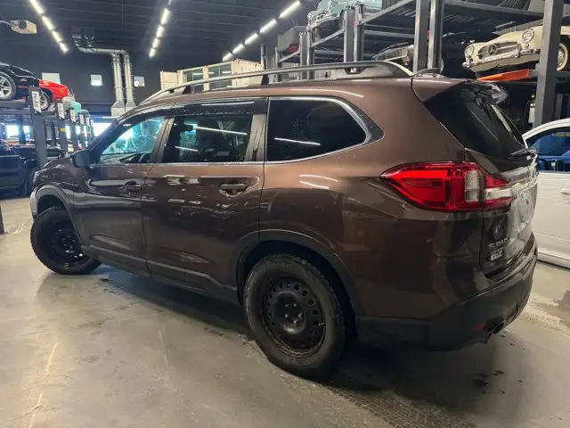 2020 Subaru Ascent Touring 8-Passenger | Third Row | Two Sets - Photo 3