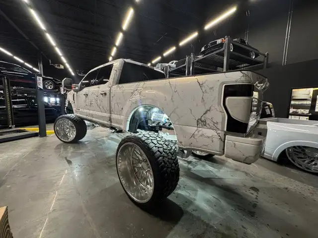 2021 Ford Super Duty F-350 SRW Limited | SEMA Build | Marble - Photo 3