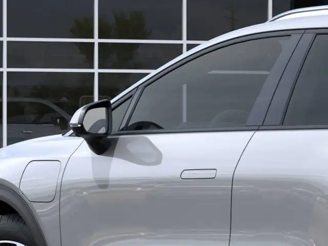 2026 Chevrolet Equinox EV LT - Photo 12