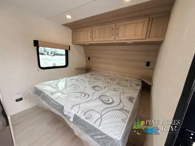 2026 KZ Sportsmen Classic 240BH - Photo 8