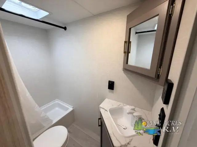 2026 KZ Sportsmen Classic 240BH - Photo 21