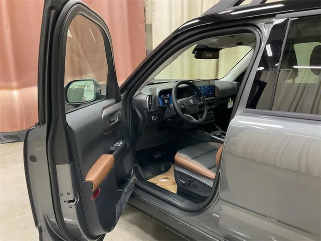 2025 FORD Bronco Sport Outer Banks - Photo 10