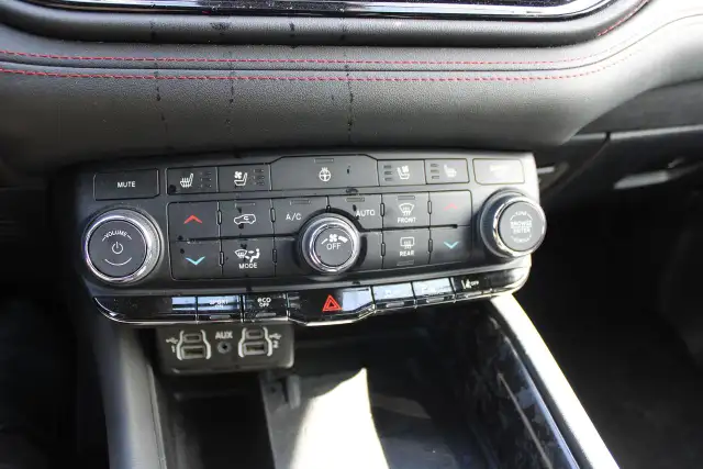 2024 Dodge Durango R/T Plus - Photo 17