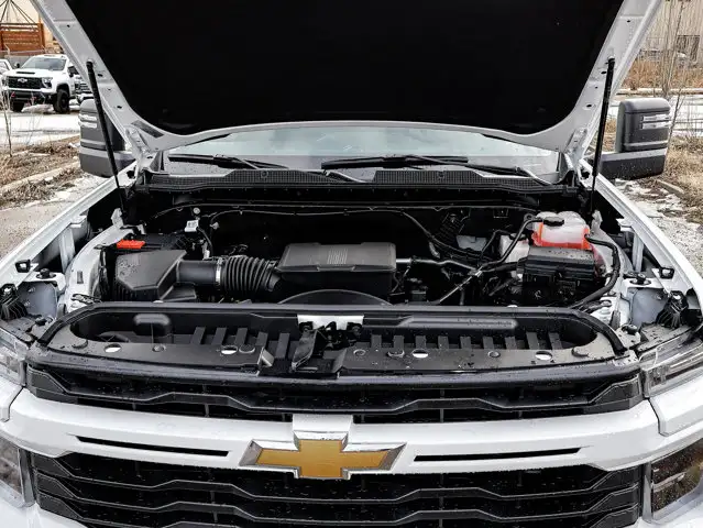 2026 Chevrolet Silverado 2500HD Custom - Photo 9