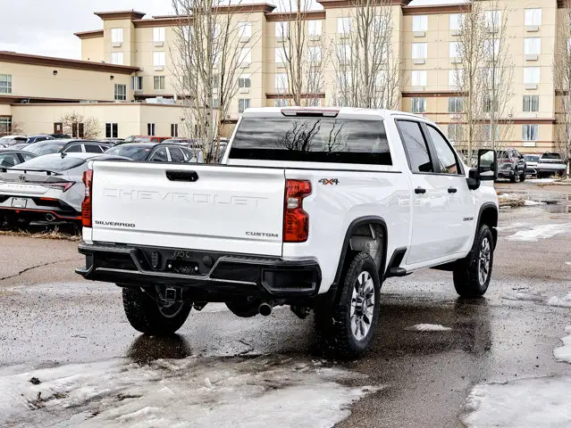 2026 Chevrolet Silverado 2500HD Custom - Photo 13