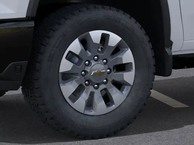 2026 Chevrolet Silverado 2500HD Custom - Photo 9