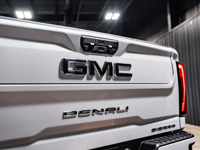 2026 GMC Sierra 3500HD Denali Ultimate | 3in Cognito Level - Photo 18