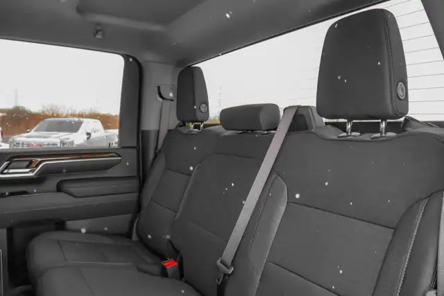 2026 GMC Sierra 3500HD SLE - Photo 31