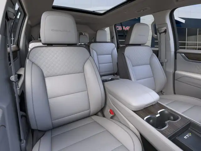 2026 GMC Acadia Denali - Photo 16