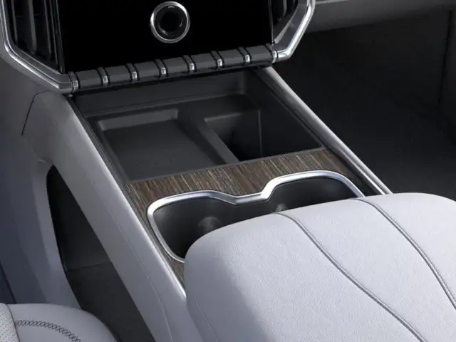 2026 GMC Acadia Denali - Photo 23