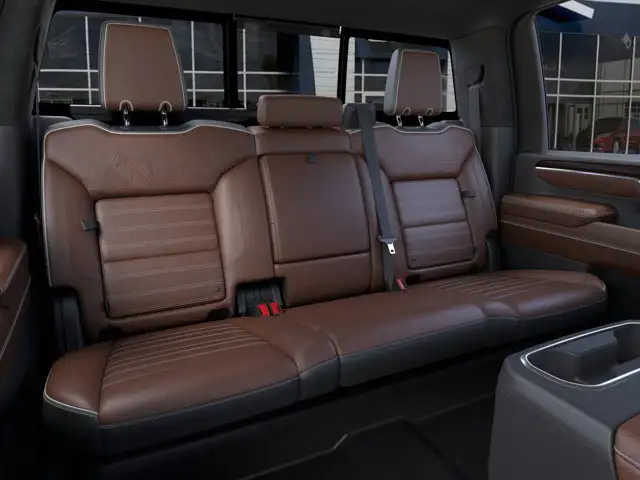 2026 GMC Sierra 3500HD Denali Ultimate - Photo 17