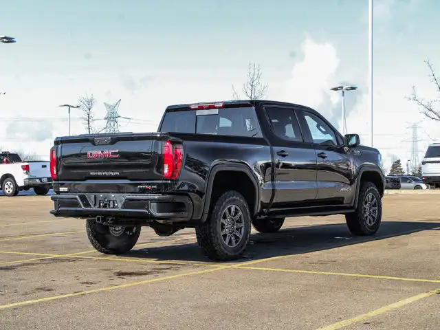 2026 GMC Sierra 1500 AT4X - Photo 8