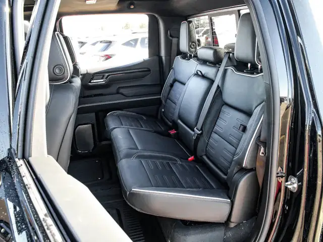 2026 GMC Sierra 1500 AT4X - Photo 16