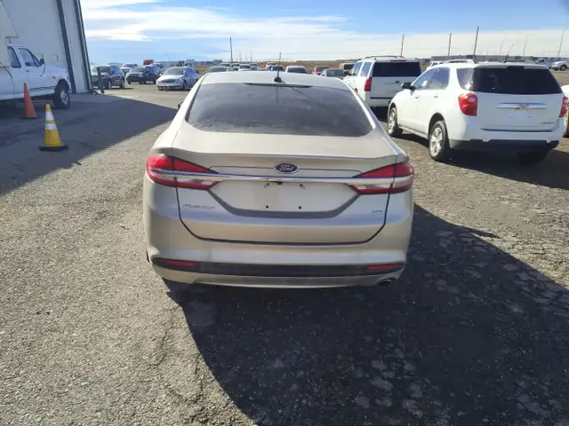 2017 Ford Fusion - Photo 5
