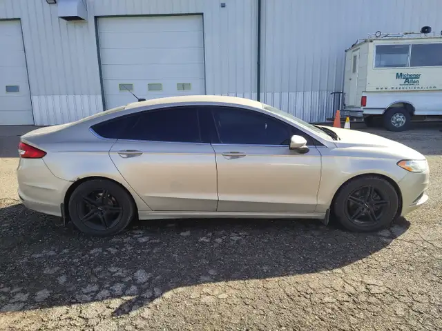 2017 Ford Fusion - Photo 7