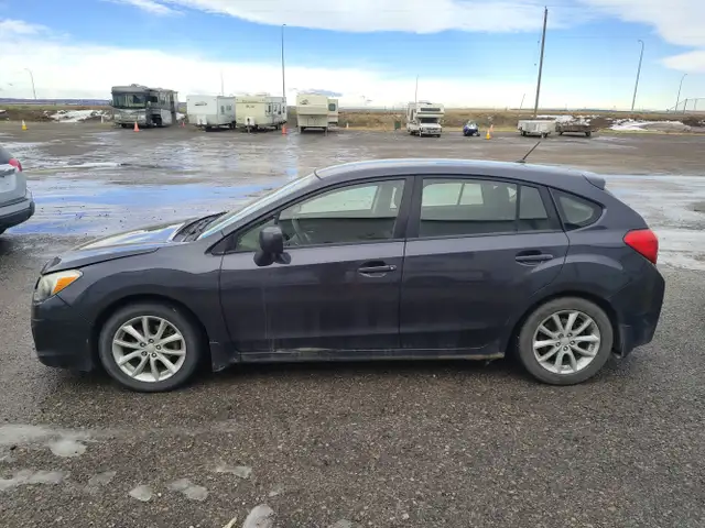 2014 Subaru Impreza - Photo 2