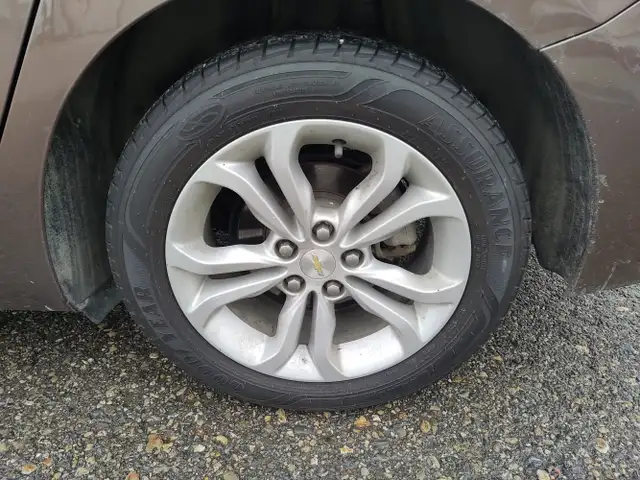 2019 Chevrolet Cruze - Photo 8