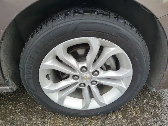 2019 Chevrolet Cruze - Photo 10