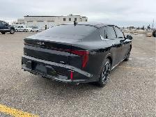 2025 Kia K4 - Photo 4