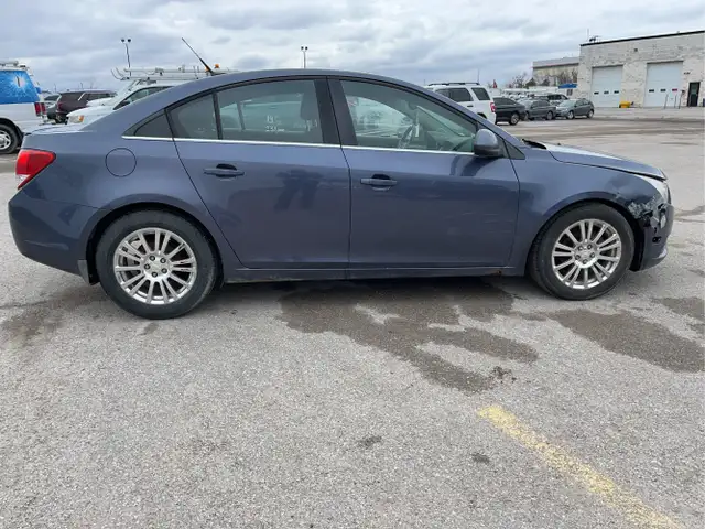 2014 Chevrolet Cruze - Photo 4
