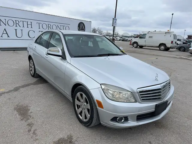 2008 Mercedes-Benz C-Class - Photo 3