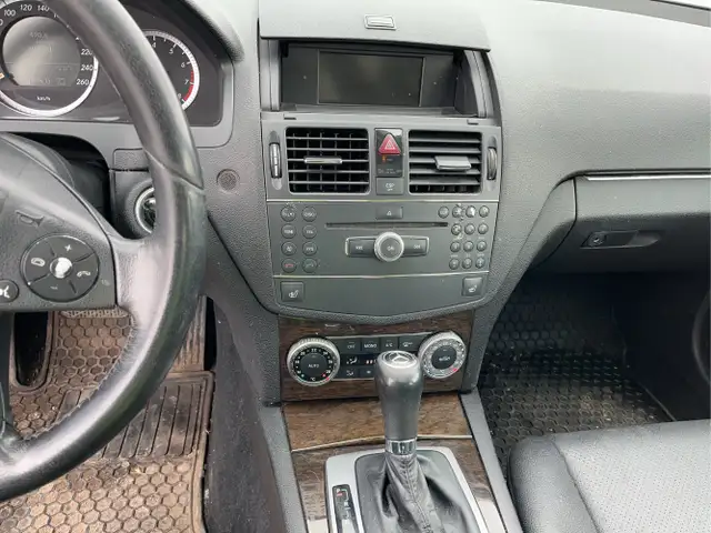 2008 Mercedes-Benz C-Class - Photo 13