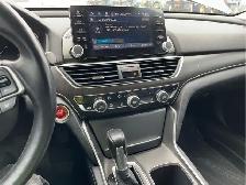 2018 Honda Accord - Photo 12