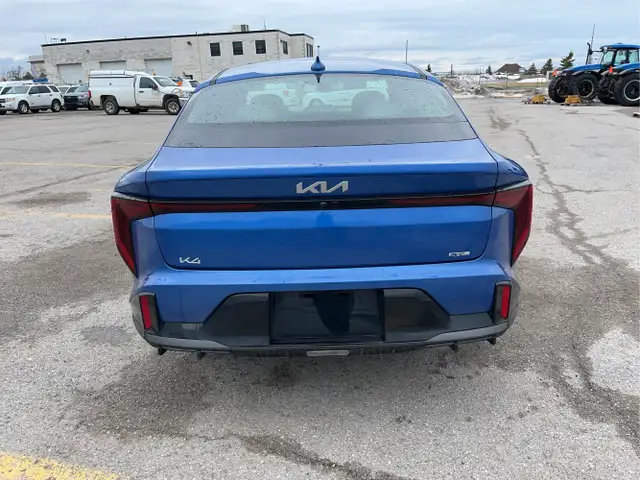 2025 Kia K4 - Photo 5