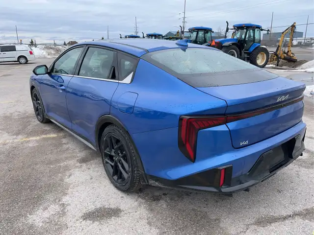 2025 Kia K4 - Photo 6