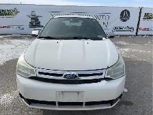 2011 Ford Focus - Photo 2