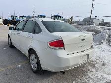 2011 Ford Focus - Photo 7