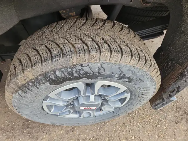 2024 GMC Sierra 2500HD - Photo 30