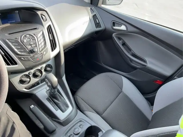 2014 Ford Focus - Photo 15