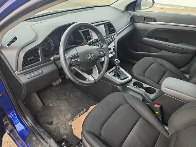 2019 Hyundai Elantra - Photo 19